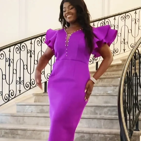 Dress - Picture 4 of 5